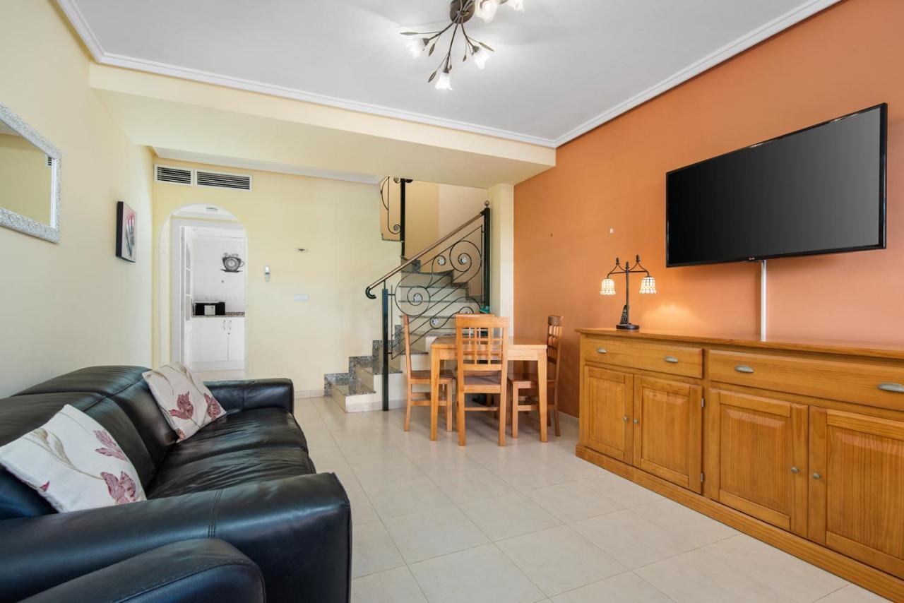 A Beautiful 2 Bedroom Townhouse - Las Cerezas 시우다드 케사다 외부 사진